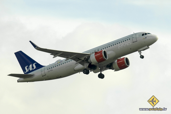 Airbus A320-251N